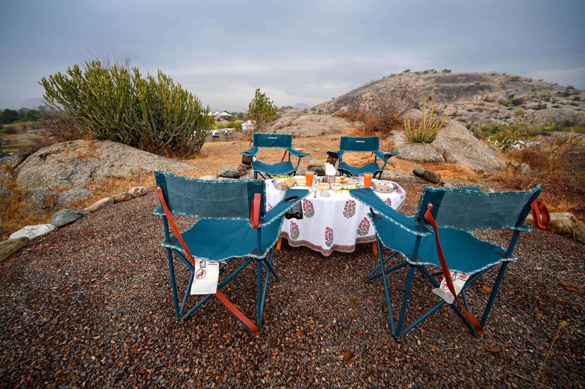 Clarks Safari Jawai Hotel Jawai Bandh Екстериор снимка